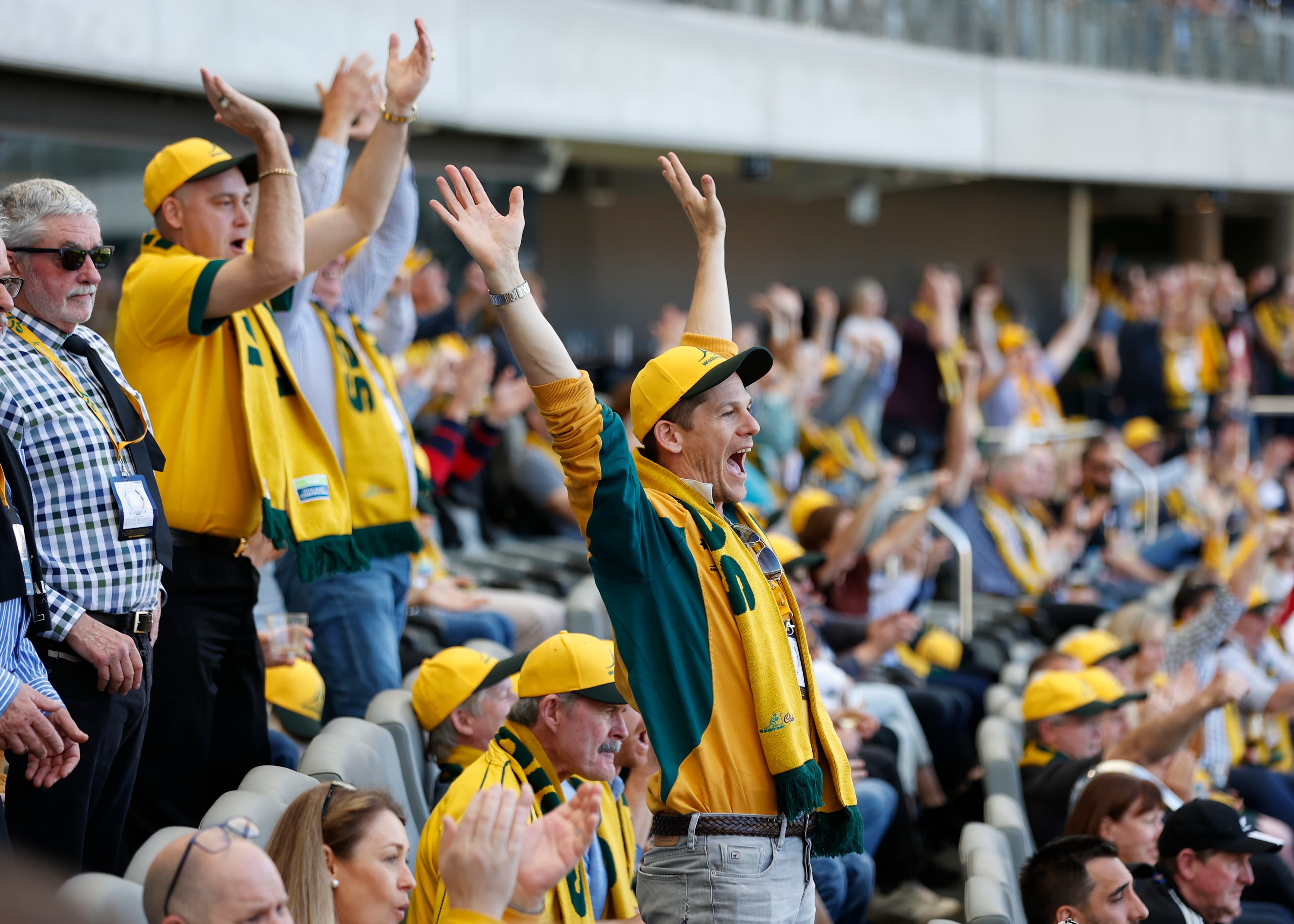 Perth Crowd 